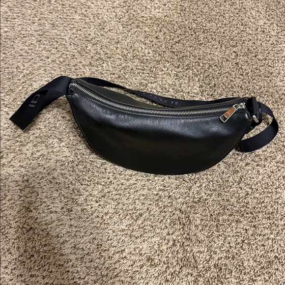 Coach 'Pace' Crossbody Bag-Black Leather - Picture 5 of 11